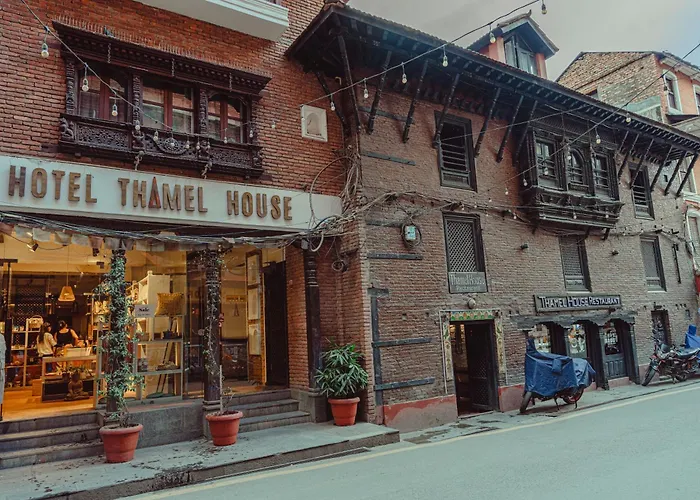 Hotel Thamel House - 6 Km From Boudhanath Stupa, Kathmandu